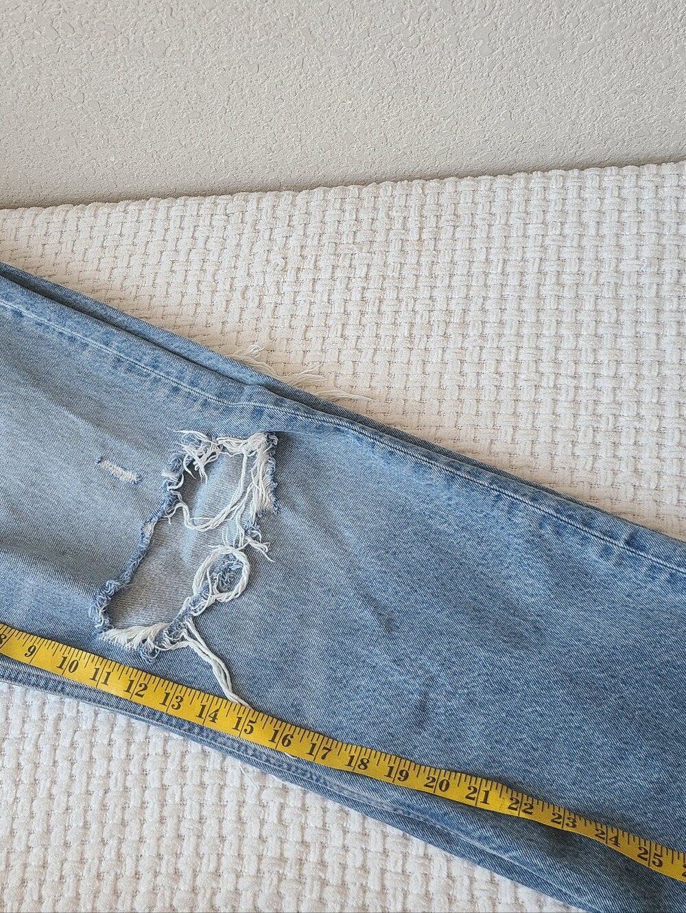 Re/Done 90s Crop Low Slung Jeans Women's Size 31 - Picture 11 of 16